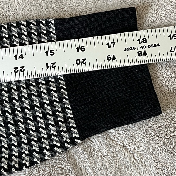 NWT Ann Taylor Geometric Academia Preppy Cardigan Sweater 3/4 Sleeve Size M - Picture 12 of 13